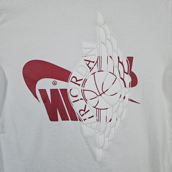 Nike Air Jordan Kids Size S Tee T-Shirt Wings Basketball Logo Upside Down Swoosh - Picture 2 of 11